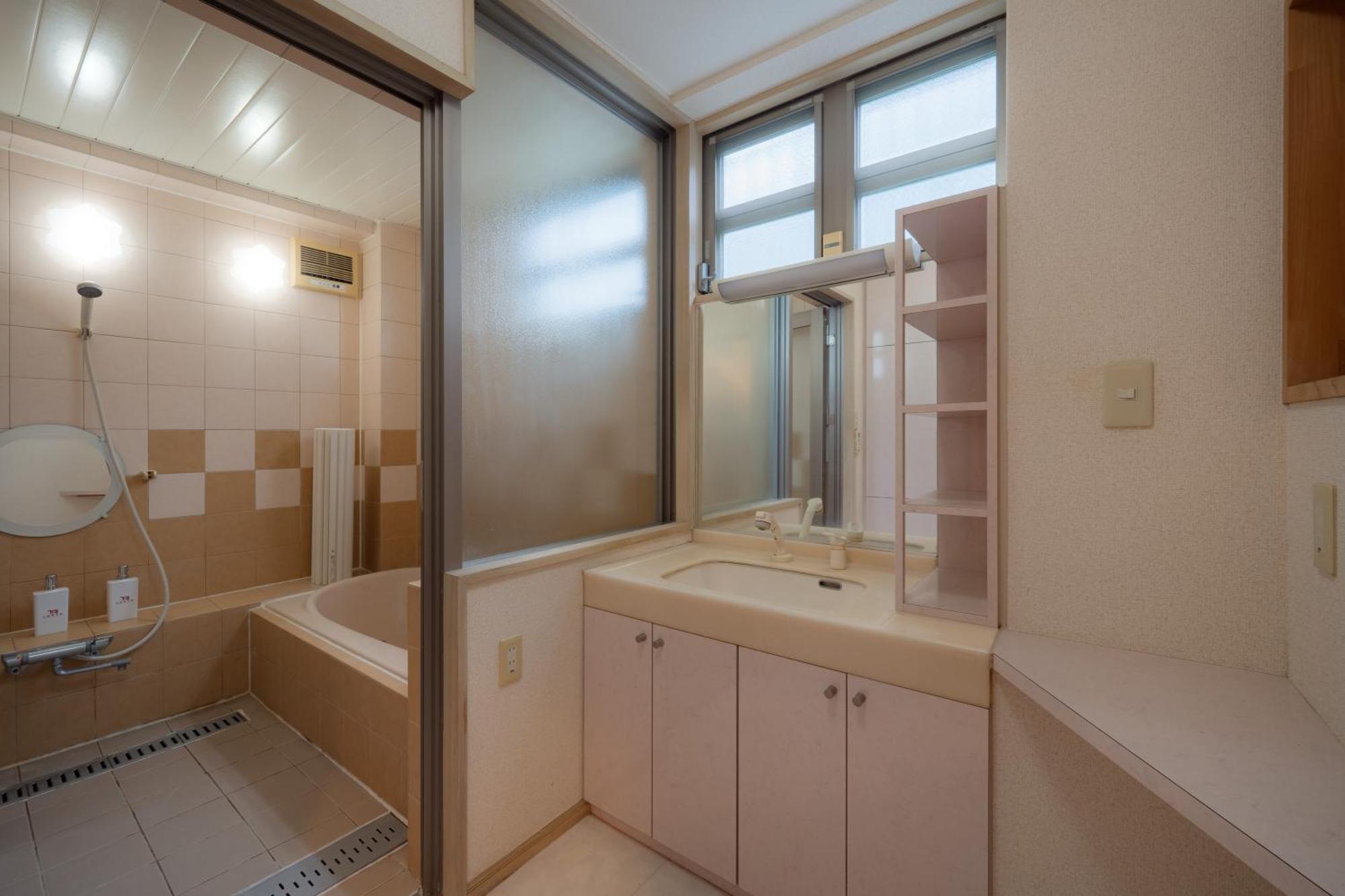 Mita Hillside 4br 3bathrooms Tokio
